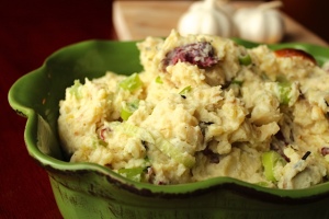 Low Fat Healthy Roasted Garlic Mashed Potatoes